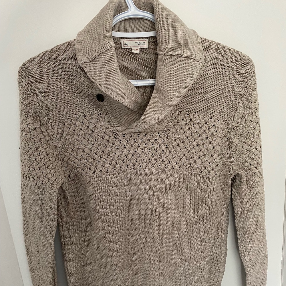 Gap knit top